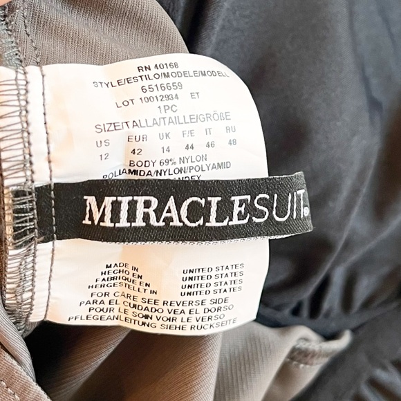 NWT Miraclesuit Love Knot Grey One Piece Swimsuit Size 12 - Picture 13 of 14